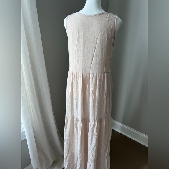 Woman's summer dress - Picture 3 of 4